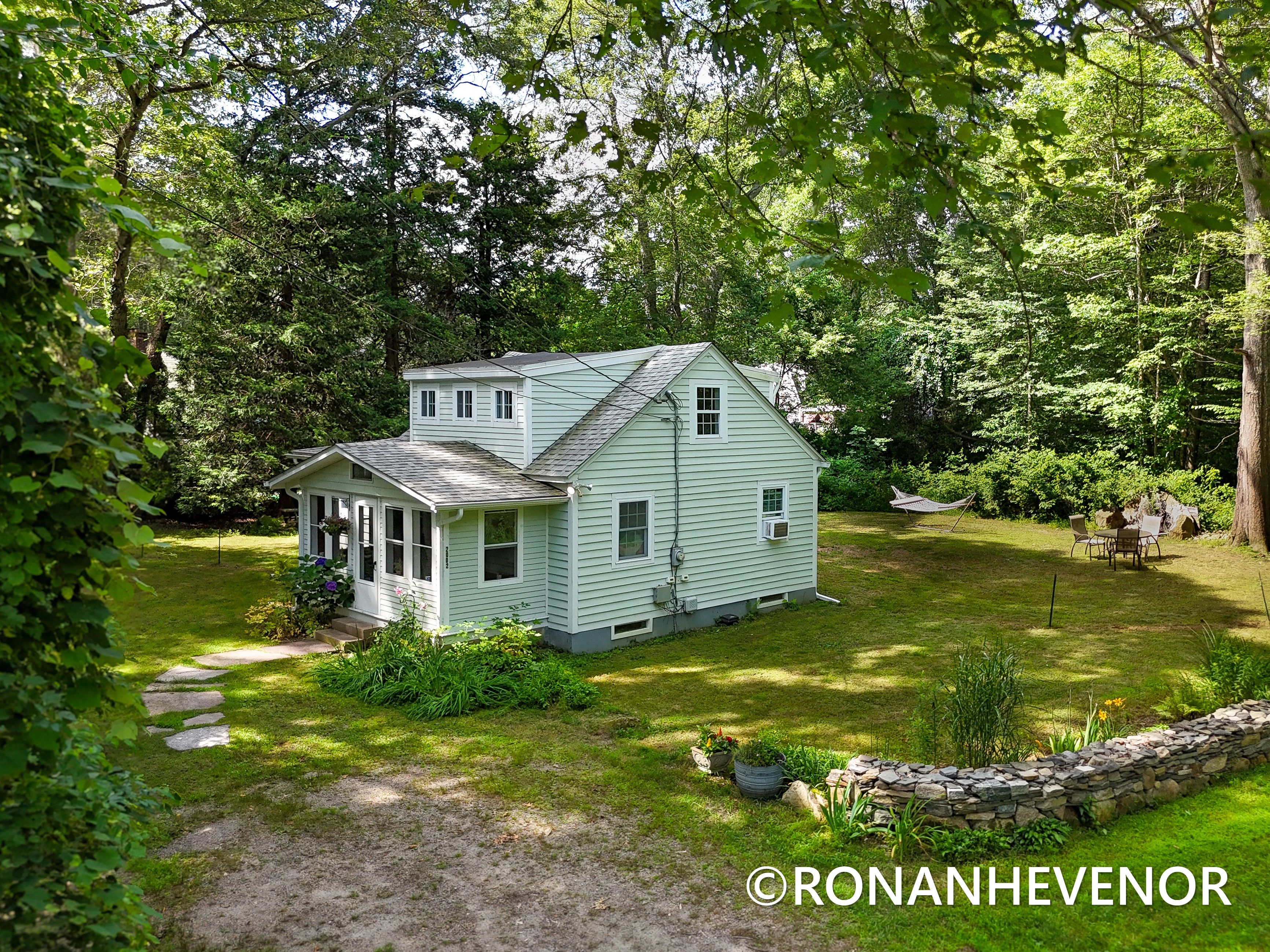 2002-kingston-droneshot-26